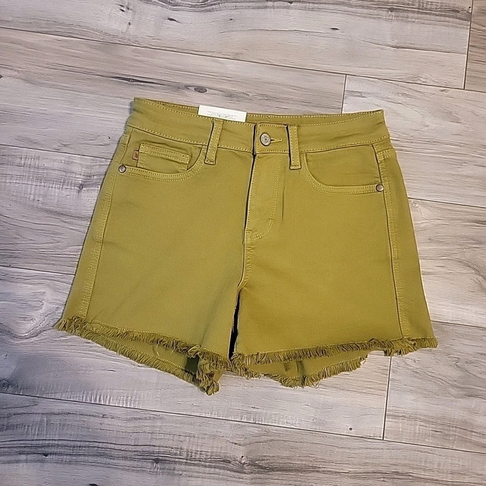 Judy Blue Shorts Womens Small Olive Green Denim Raw Hem‎ 3.5" Inseam NEW